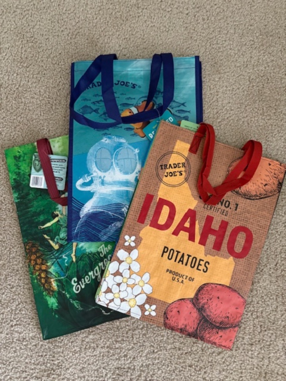 Trader Joe’s Washington Idaho State Ocean Clown Fish Tote Reusable Bag